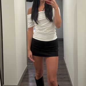 Korean brand: Polka Dot off the shoulder top